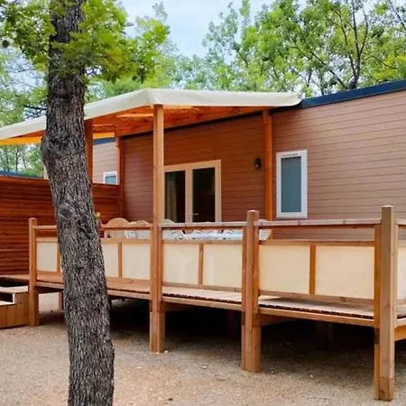 Camping 3 Etoiles - Ccbaf0C Bauduen Exterior photo